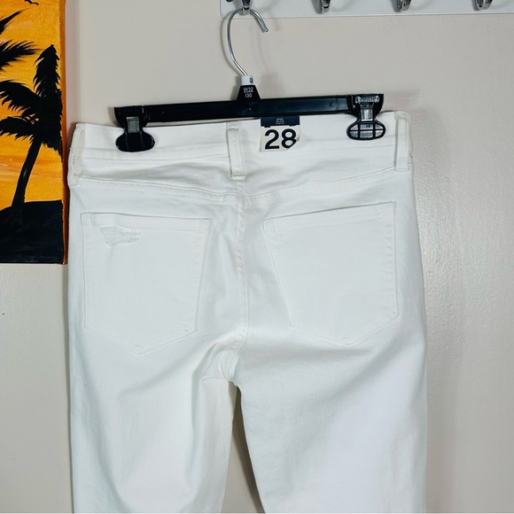 GAP White Ripped Jeans - Picture 5 of 11